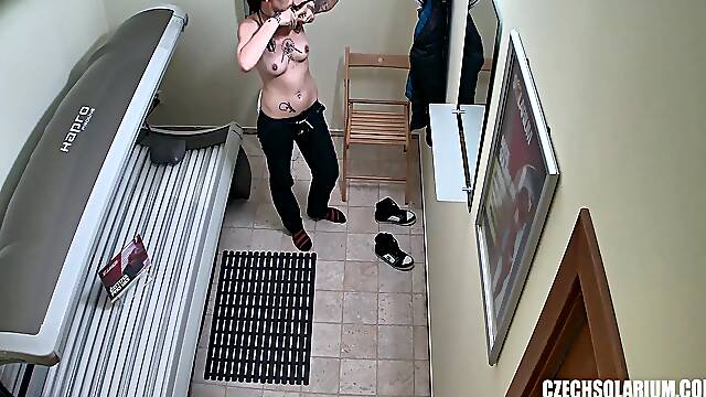 Punk Girl Secretly Masturbating In Solarium Tube 9 Min