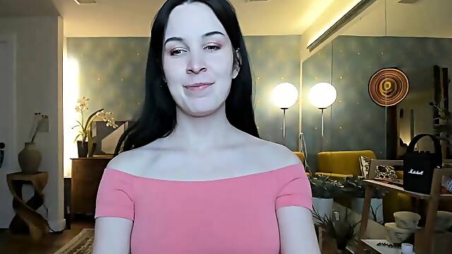 Cute amateur brunette naughty in solo jerking show on camera