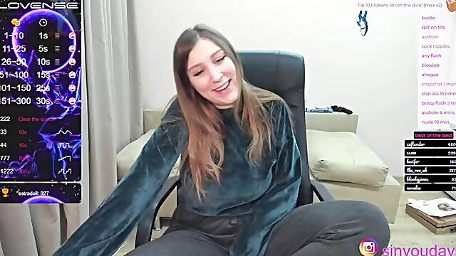 Alexa lets her big saggy boobs and huge areolas dangle