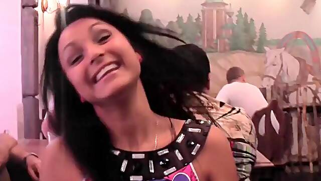 I screw my gf in solarium