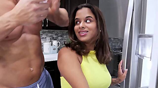 Isabella Jules Big Tits Creampie in High-Stakes Poker Game