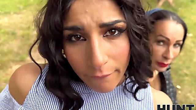 Fucked teen brunette gypsy Lola Danger in front of her stepmom