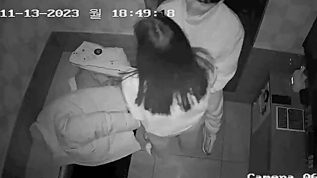 IPCAM – Korean nerdy girl gets groped by her boyfriend