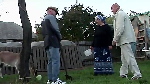 Old farmer wife takes the hard cock in the backyard