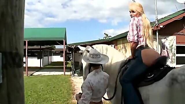 The Big Booty Farm