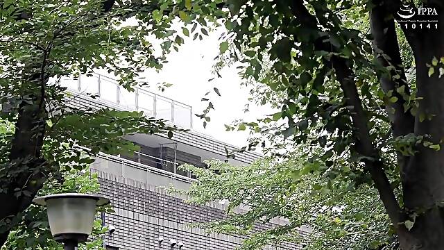 Chisato Shoda In Hone-280 A Step mother Who Became A Nipple Ik