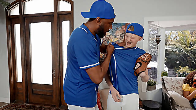 Lucky dude is going to fuck two women in one fell swoop