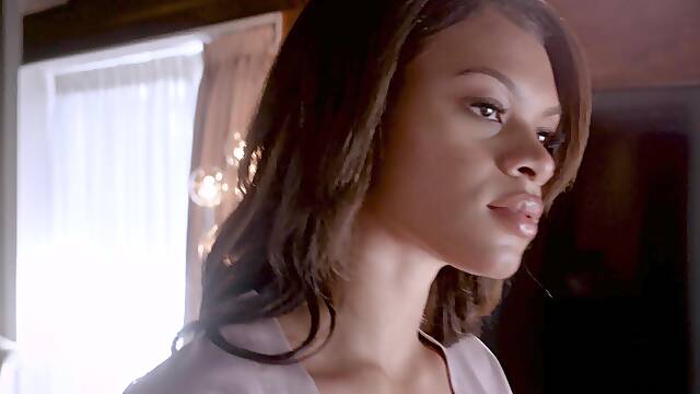 Ebony babe Halle Hayes gets her tight pussy railed by Manuel Ferrara