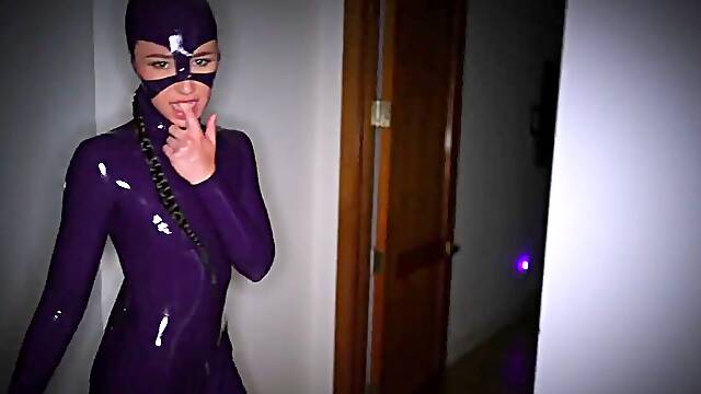 Rickysroom the Plum Latex Anal Affair with Liz Jordan