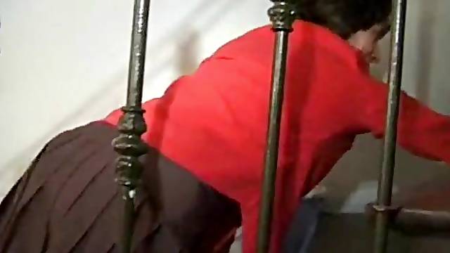 Maid aged woman vagina and anal bang