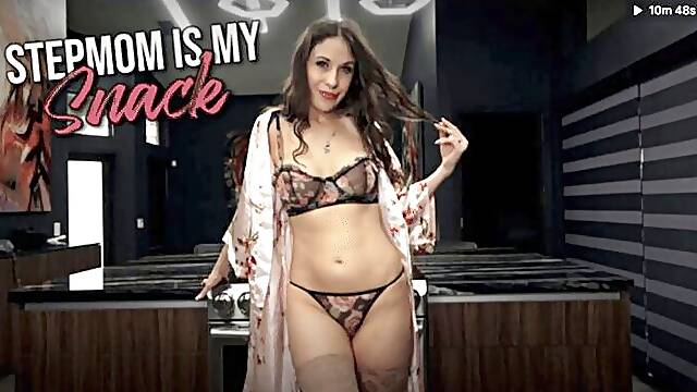 Stepmom Amiee Cambridge is my snack - Taboo Seduction [4k]