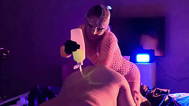 Glow Fisting - Fistdude POV