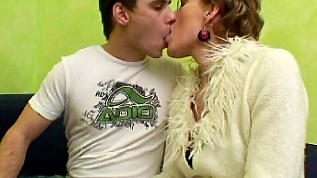 Horny Older Slut Gets What She Deserves!